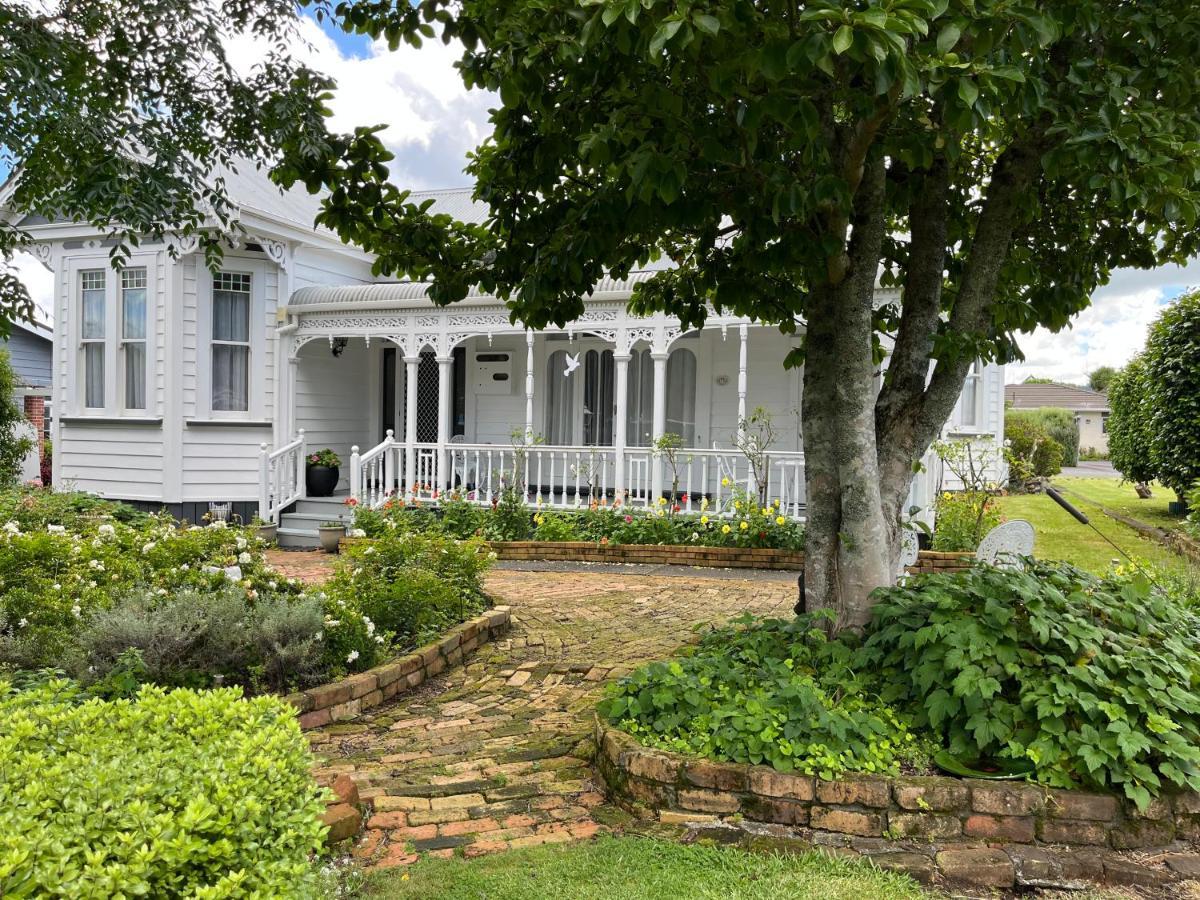 Chelsea House Bed & Breakfast Whangarei Exteriör bild