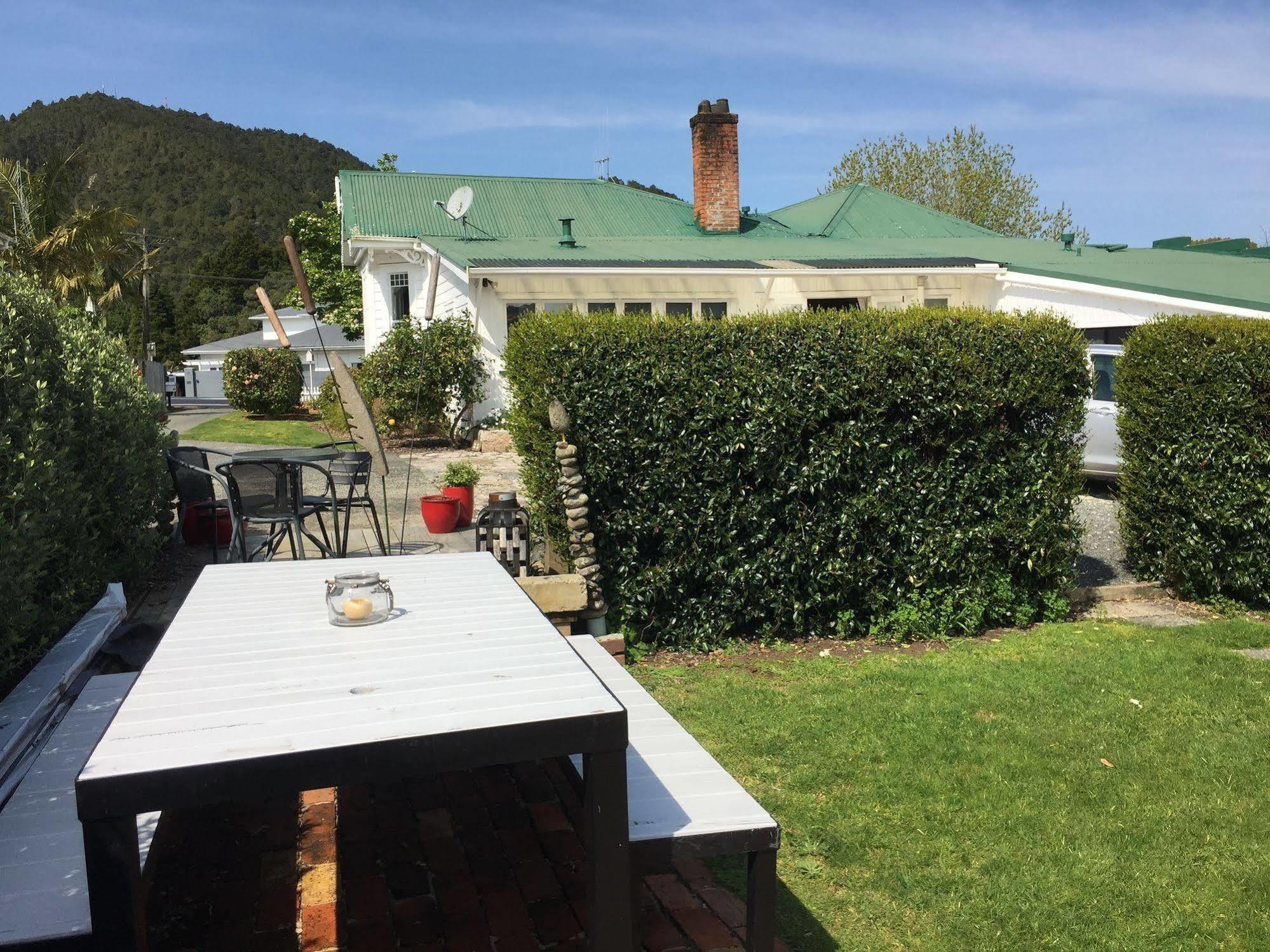 Chelsea House Bed & Breakfast Whangarei Exteriör bild