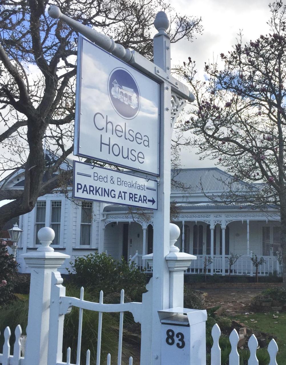 Chelsea House Bed & Breakfast Whangarei Exteriör bild